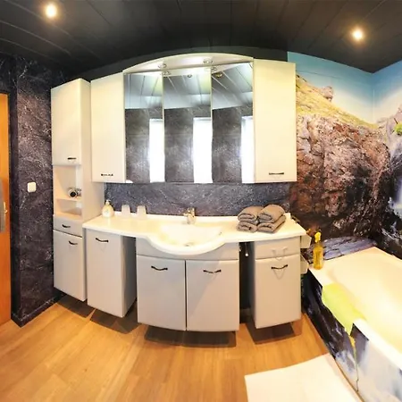 Chalet Gloria - Doppel- Und Mehrbettzimmer *