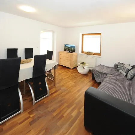 Gloria - Doppel- Und Mehrbettzimmer Chalet *