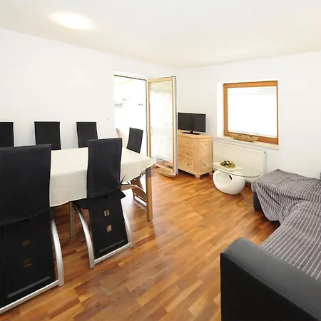 Gloria - Doppel- Und Mehrbettzimmer Chalet