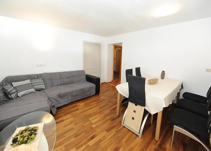 Gloria - Doppel- Und Mehrbettzimmer Σαλέ *